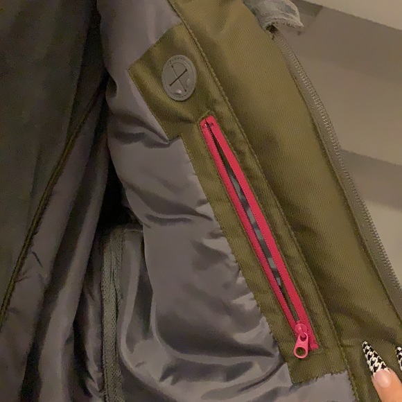 Firefly hooded snow ski jacket in military green - Picture 4 of 8